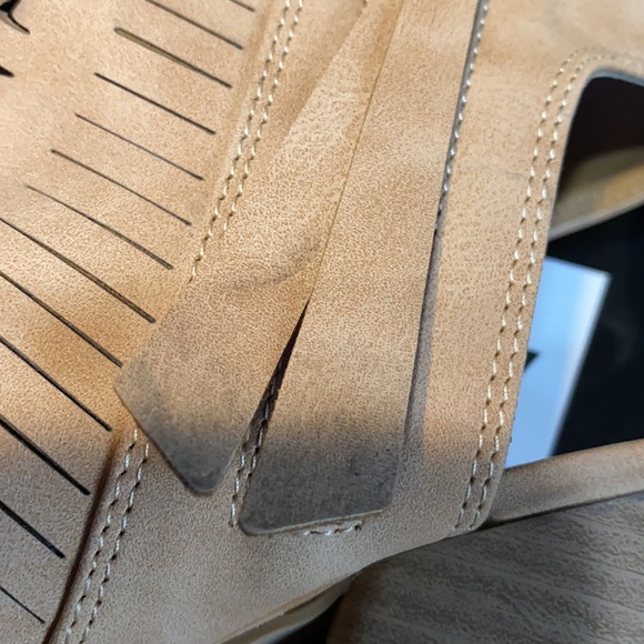 DV By Dolce Vita Women’s Taupe Tan Open Toe Bootie Wedges - Comes with Box - Picture 5 of 12